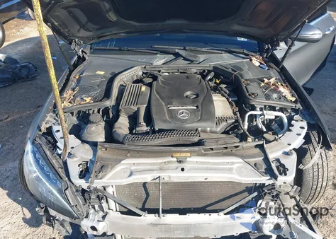 2017 Mercedes-Benz C 300 из США, поврежденный, VIN WDDWJ4JB2HF344328